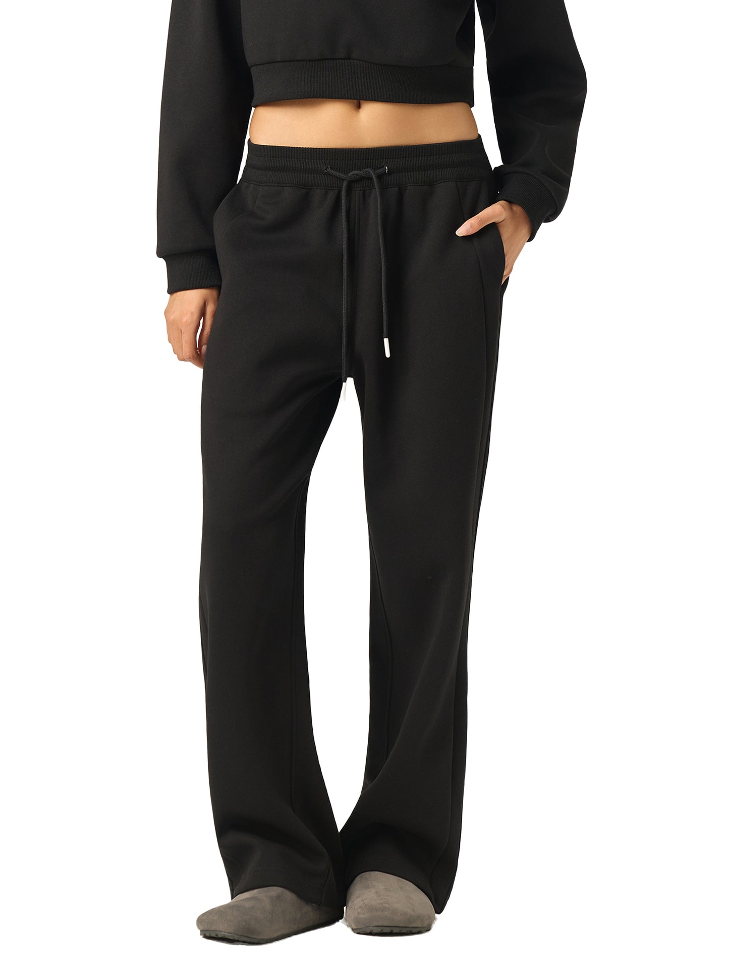 Women’s Essential Drawstring Straight-Leg Sweatpants